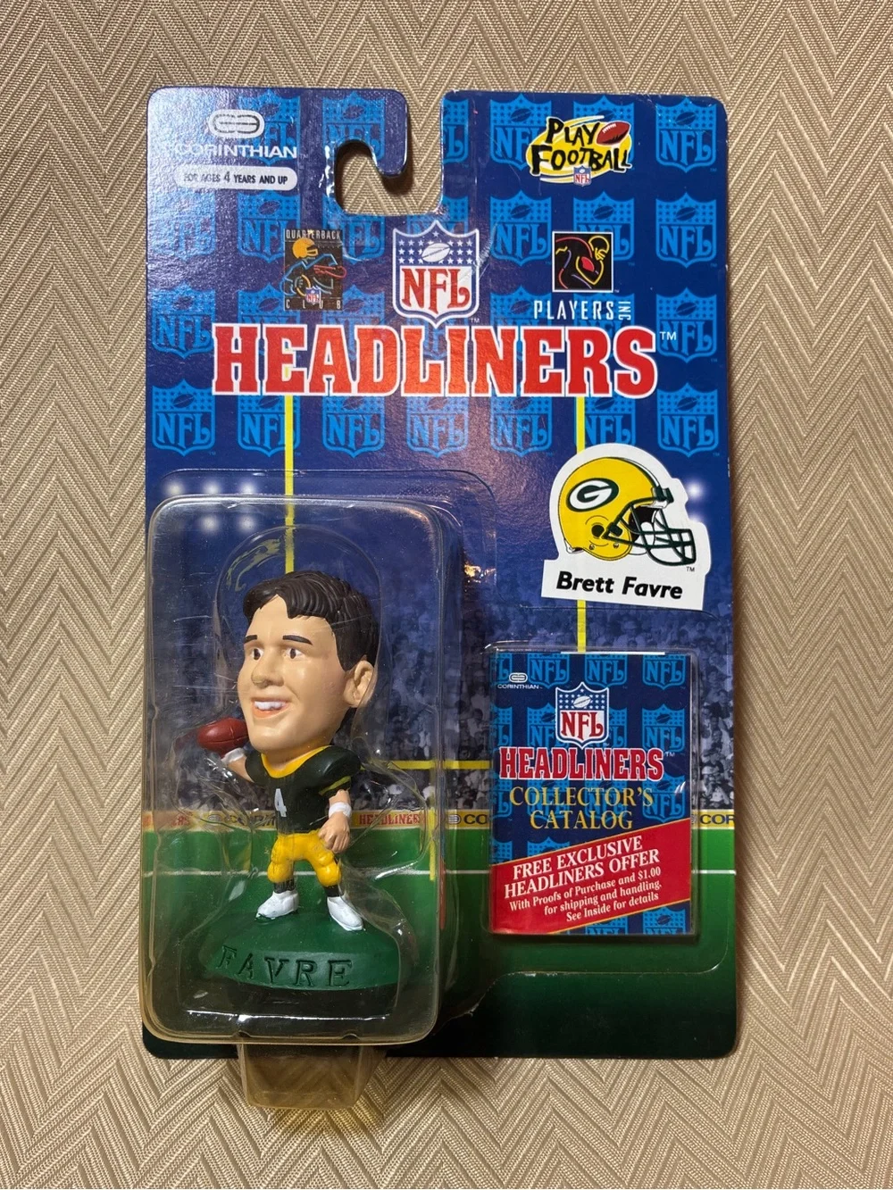 Brett Favre 1996 NFL Headliners Figure -